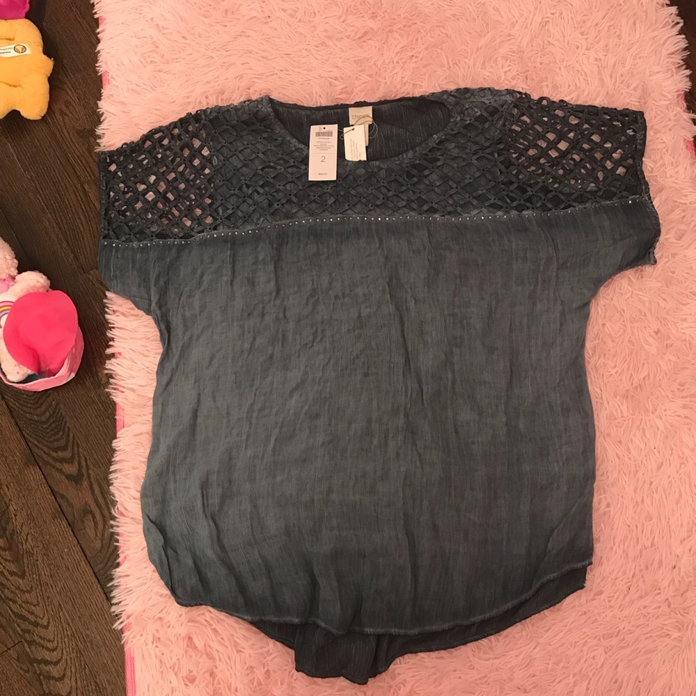 Chico’s shirt